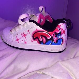 DC shoes women’s, 
5 1/2
White graffiti 
Bought straight from the dc website